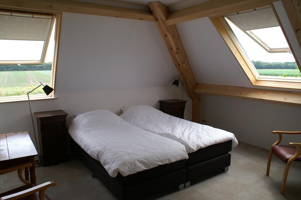 B&B De Luijenbergh Oud-Gastel Habitación foto
